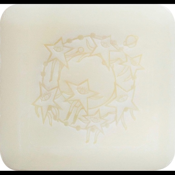 Shea Butter Enriched Soap Bar in Star tin 🌟 - Picture 3 of 4
